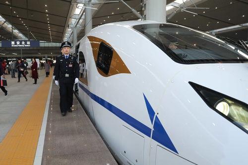 西安高铁站爆料事件最新,惊现“神秘乘客”引发热议  第3张